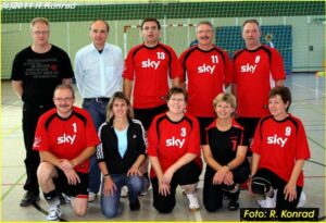  TuS Seelbach mit seinen beiden Trainerinnen 